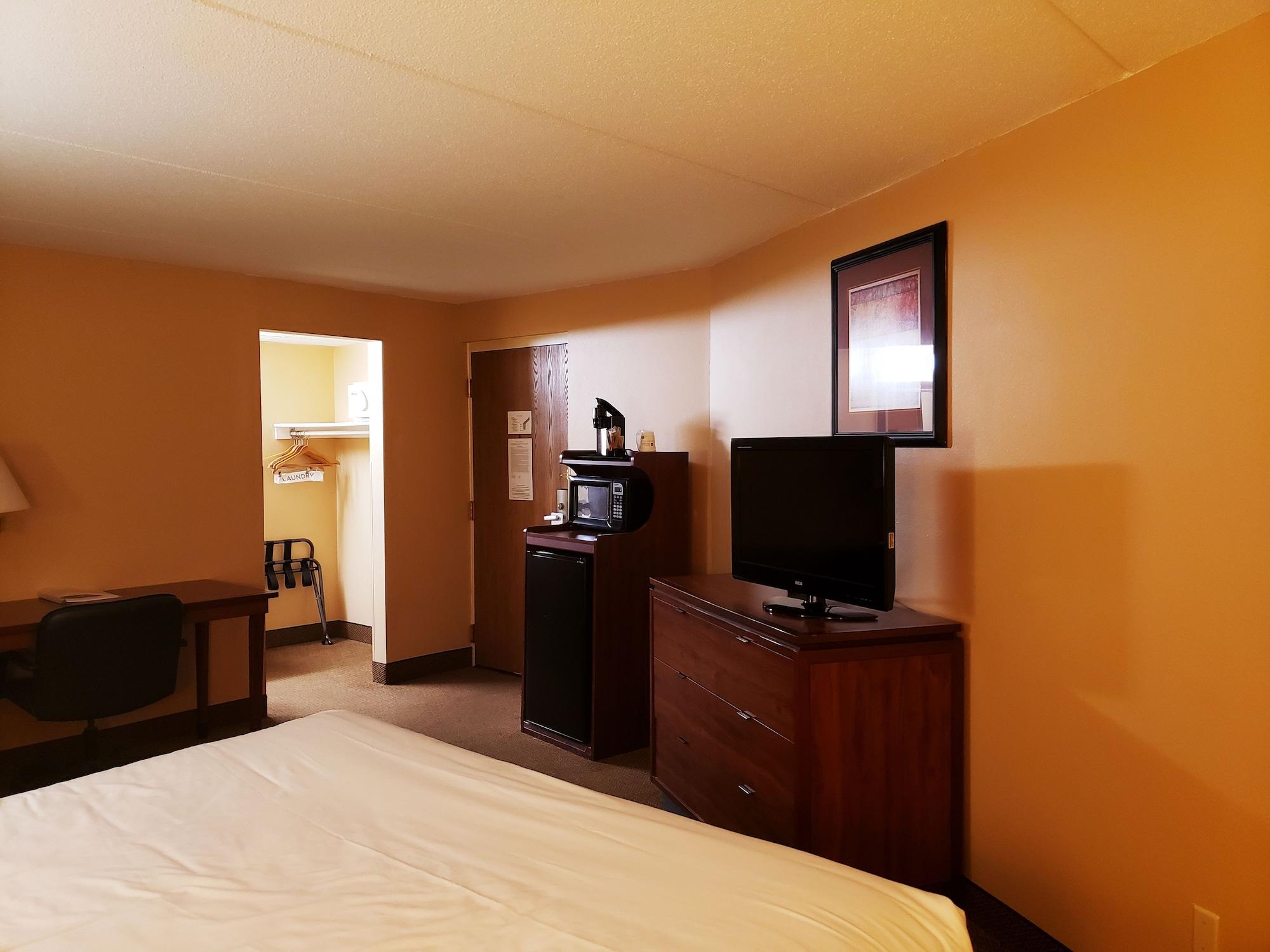 Surestay Plus Hotel By Best Western Black River Falls Esterno foto