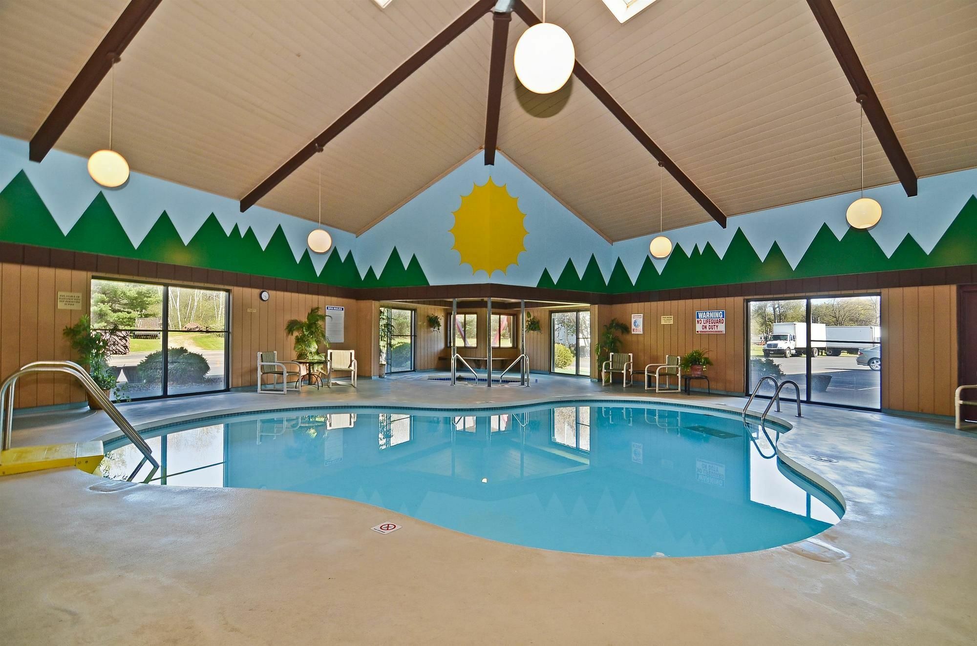 Surestay Plus Hotel By Best Western Black River Falls Esterno foto