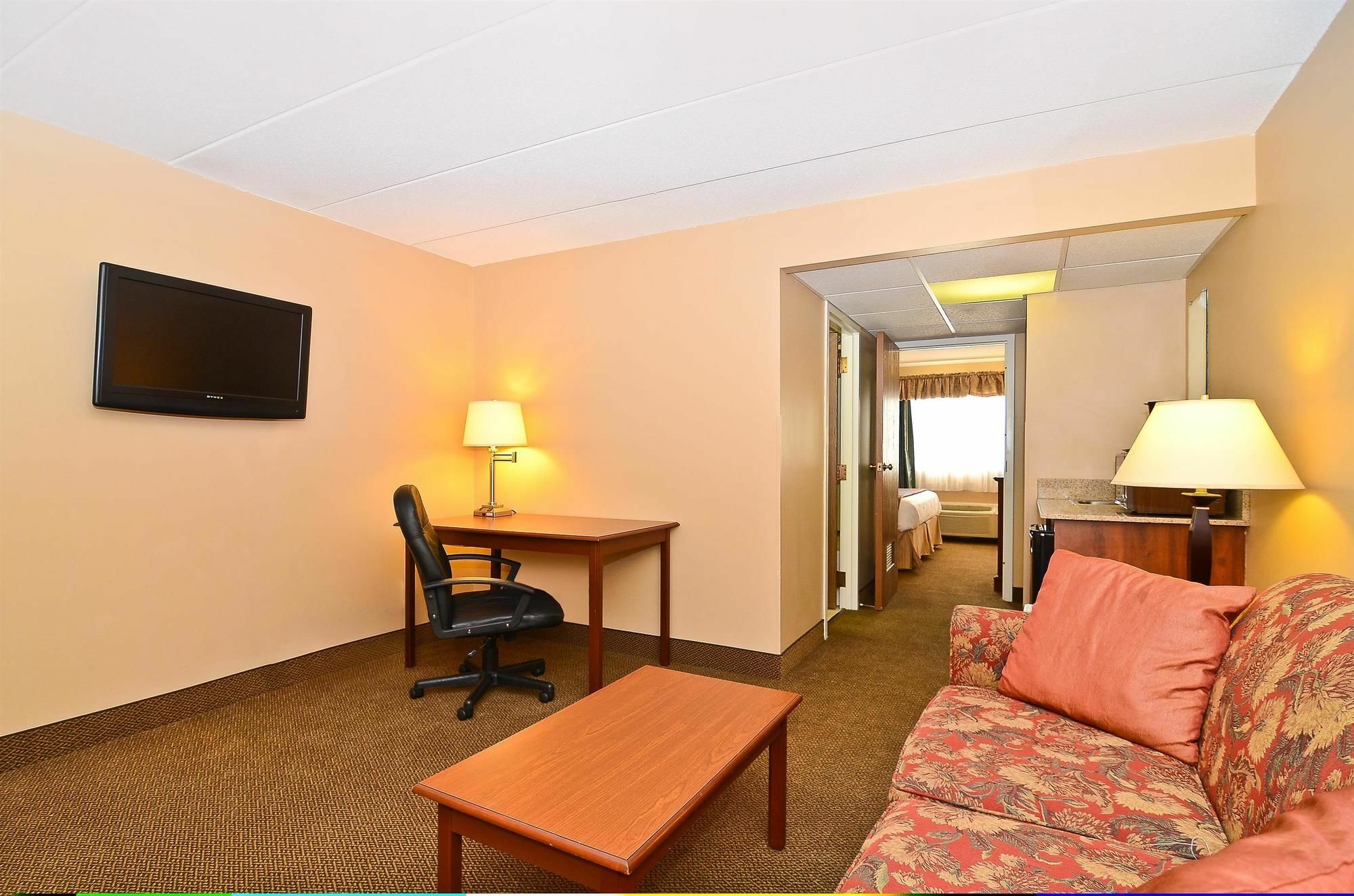 Surestay Plus Hotel By Best Western Black River Falls Esterno foto