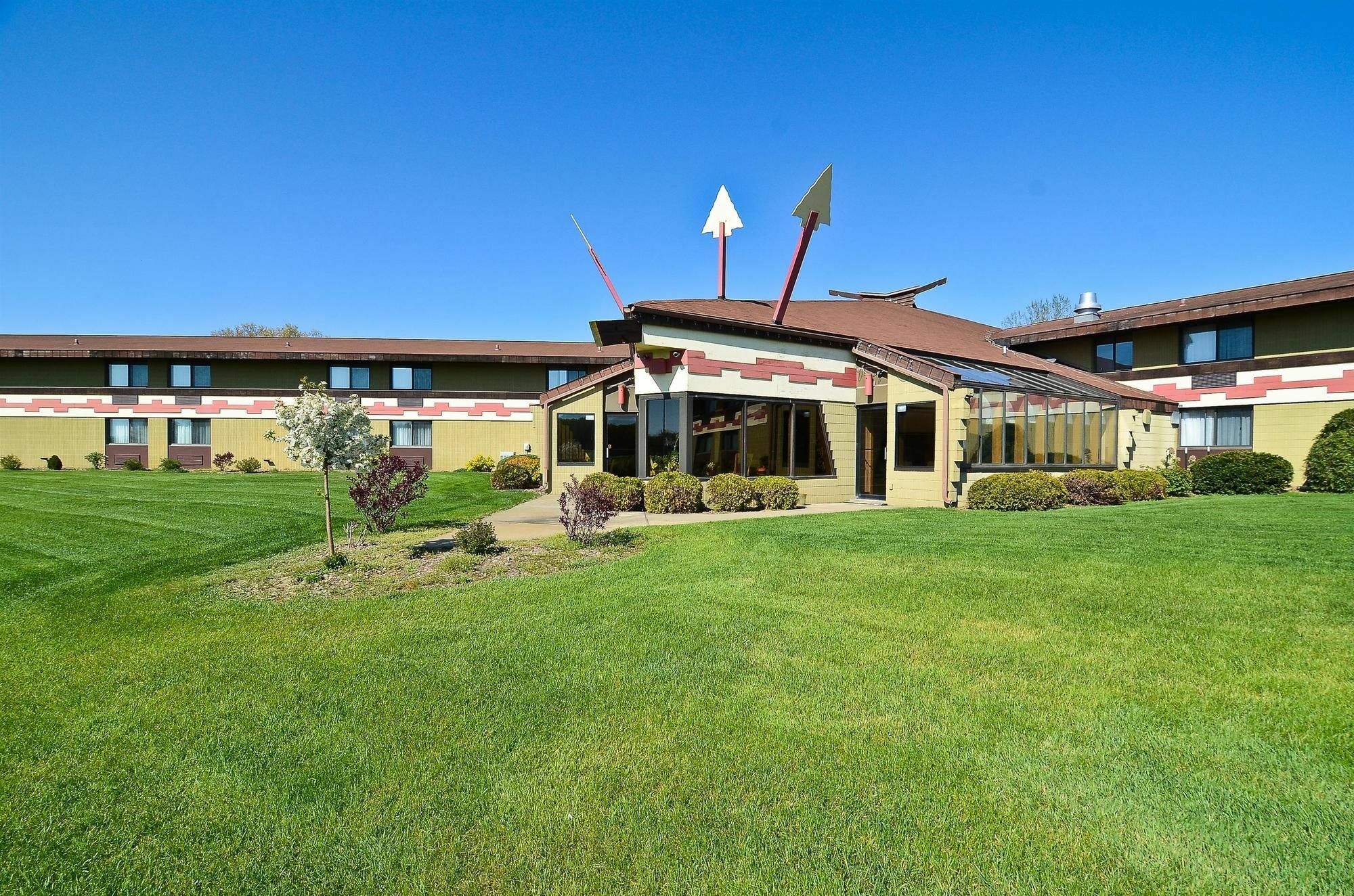 Surestay Plus Hotel By Best Western Black River Falls Esterno foto
